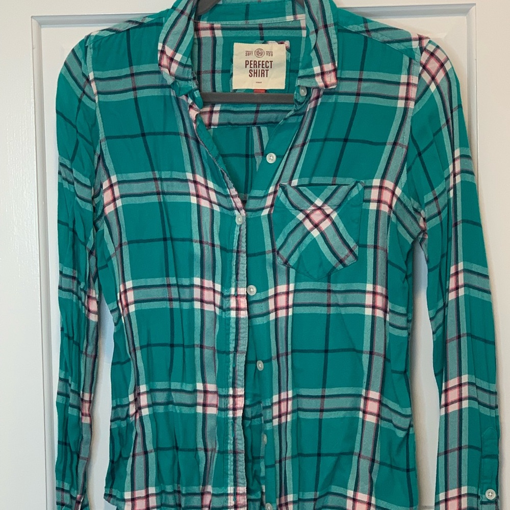 Juniors SO Perfect Shirt Flannel Button Down- Size S